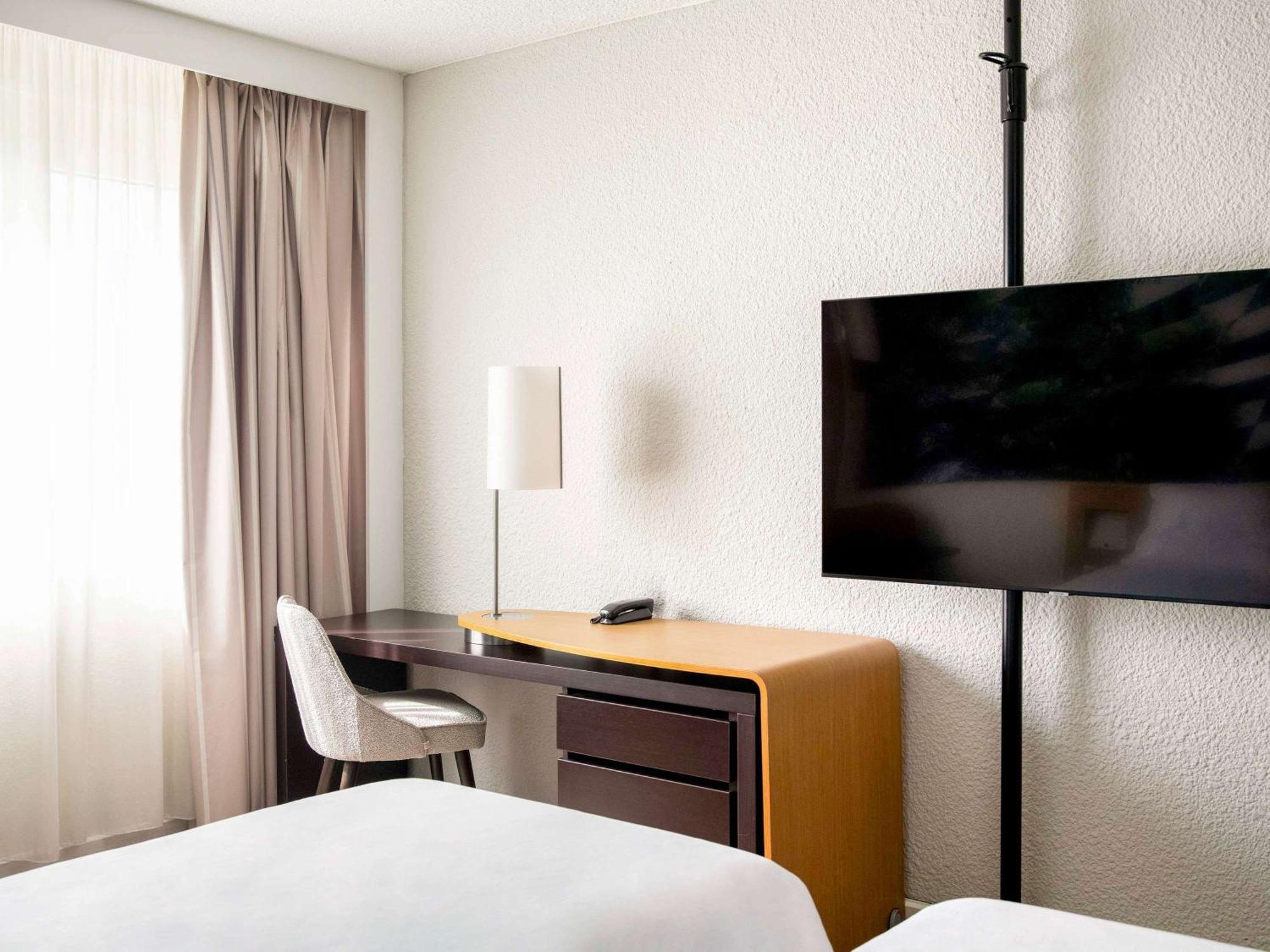 Novotel Bordeaux Merignac Екстериор снимка
